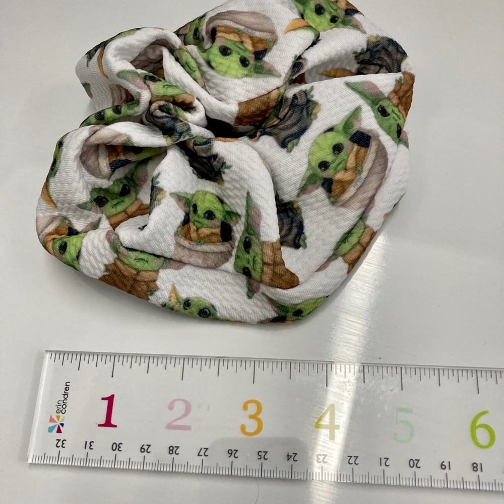 **5 for $25** bundle me! The child baby yoda Grogru scrunchie